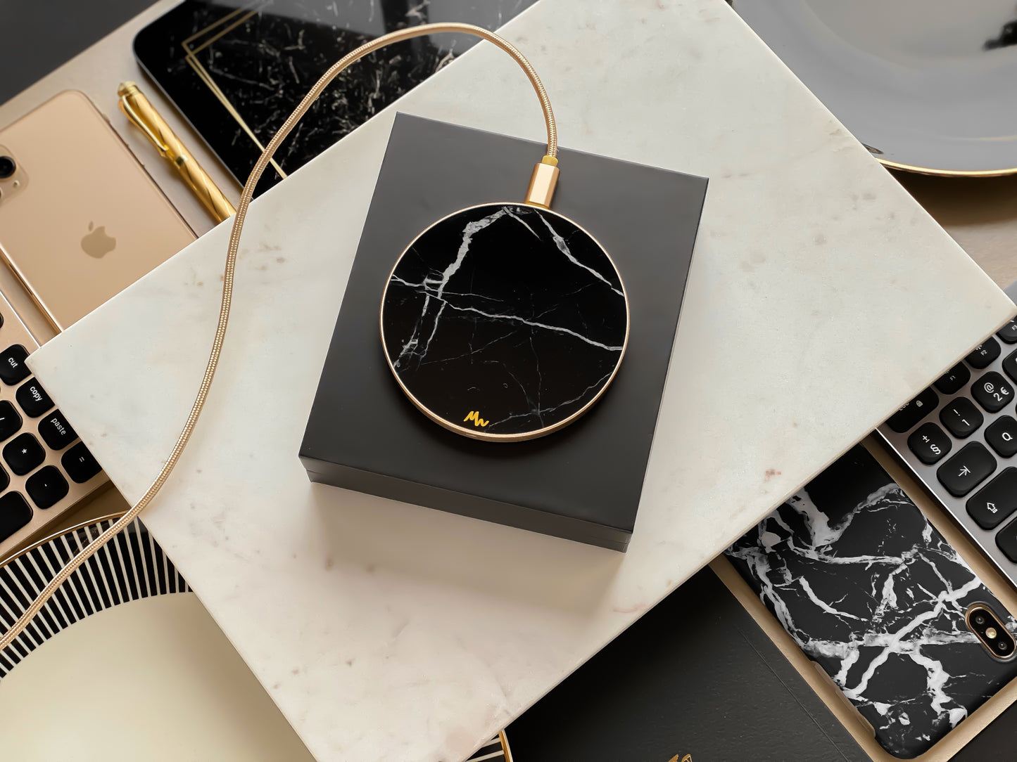 Black Marble - Gold